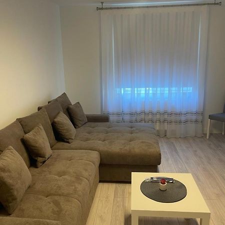 Apartament Incantator In Роман Экстерьер фото